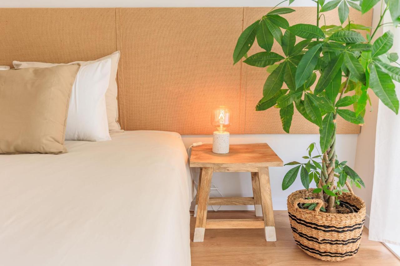 Enjoy Bonfim Central 2Br Renovated Apartment By Lovelystay ポルト エクステリア 写真