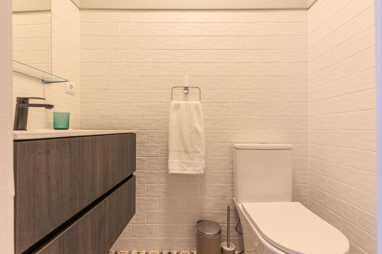 Enjoy Bonfim Central 2Br Renovated Apartment By Lovelystay ポルト エクステリア 写真